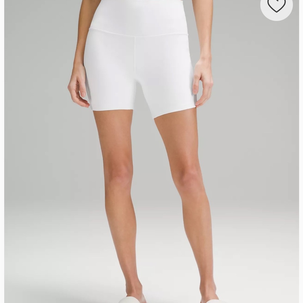 Lululemon white biker shorts size 8